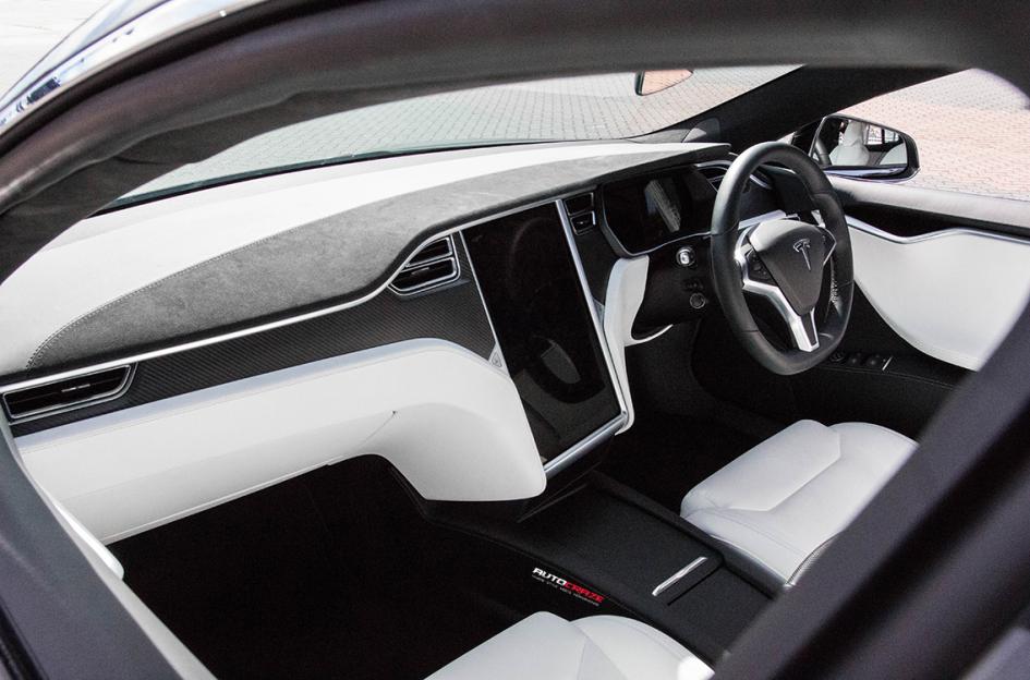TESLA MODEL S CH R MATTE TITANIUM WITH STAINLESS STEEL RIM PROTECTOR